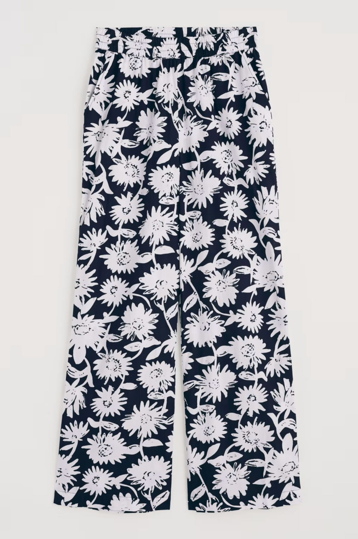 Seasalt Cornwall Poolfield Printed Trousers in Daisy Shadow Inkwell