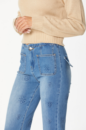New London Jeans Epping Stretch Waist Relaxed Straight Crop Jean in Basic Blue