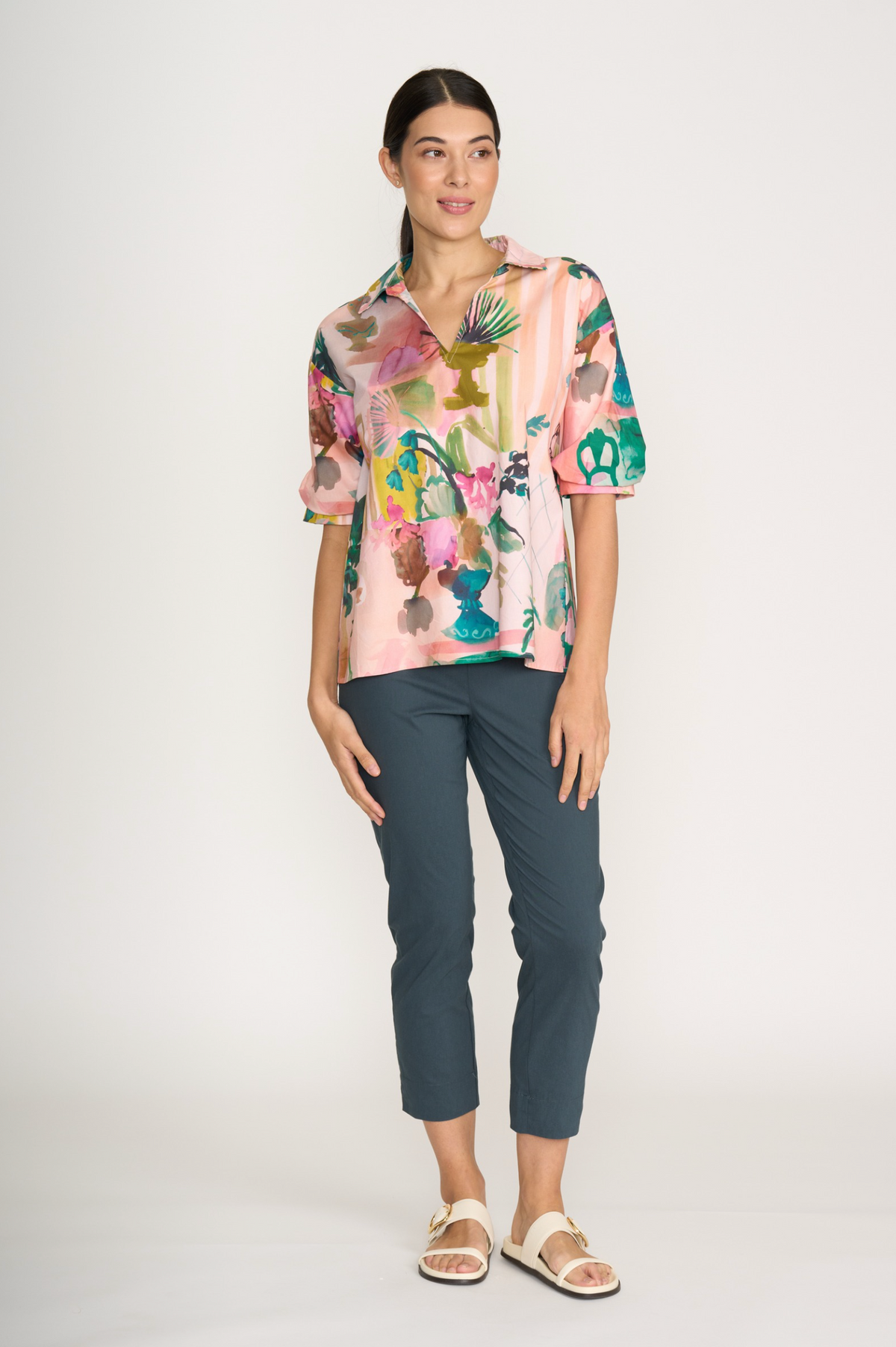 Foil Fuss Free Taper Trapeze Capri Pant in Basalt