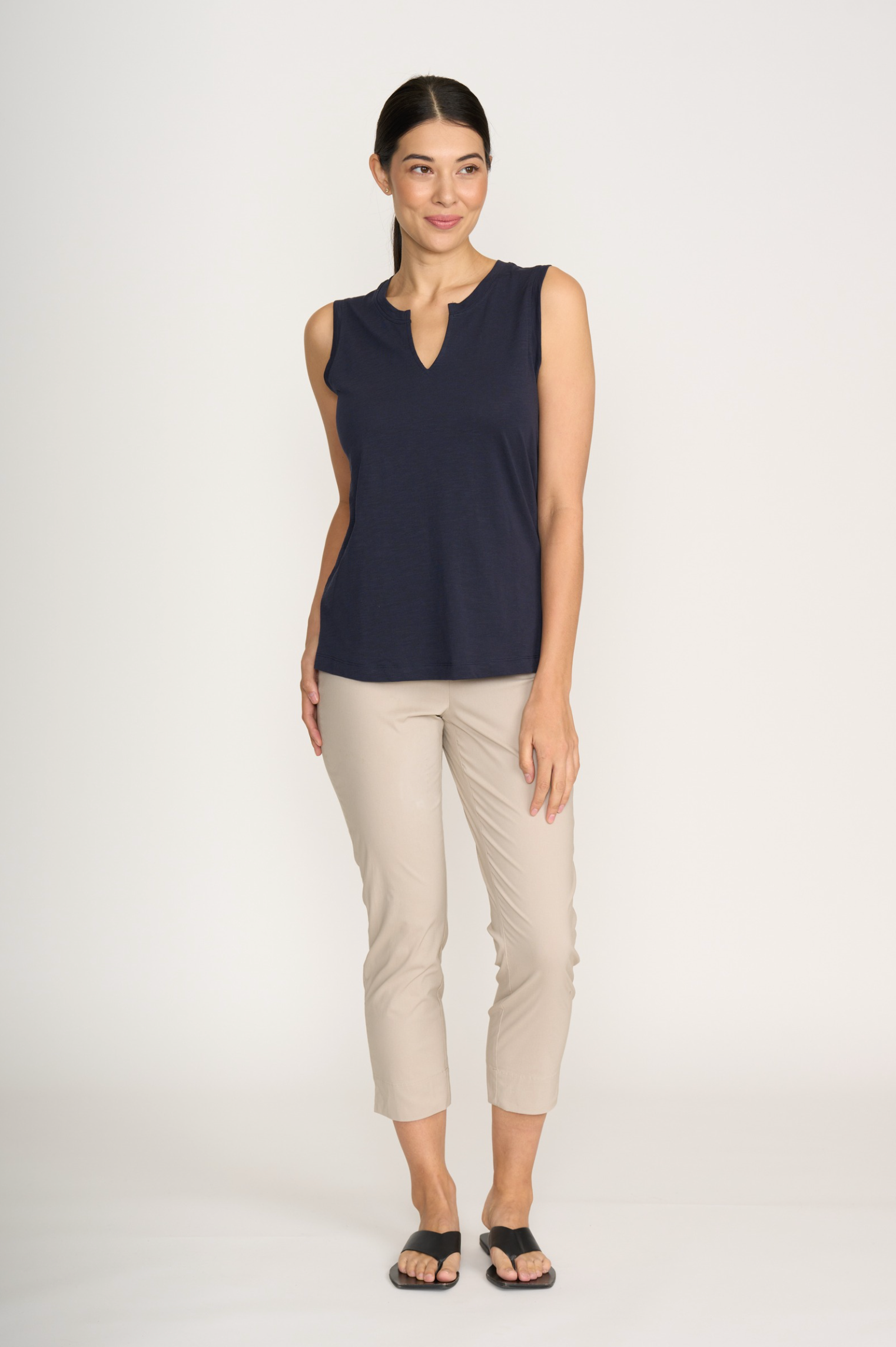 Foil Fuss Free Taper Trapeze Capri Pant in Sand