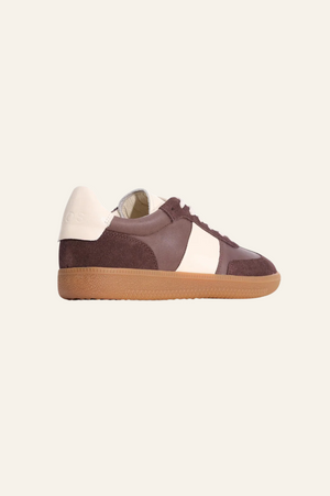 EOS Footwear Antigo Sneaker in Cacoa