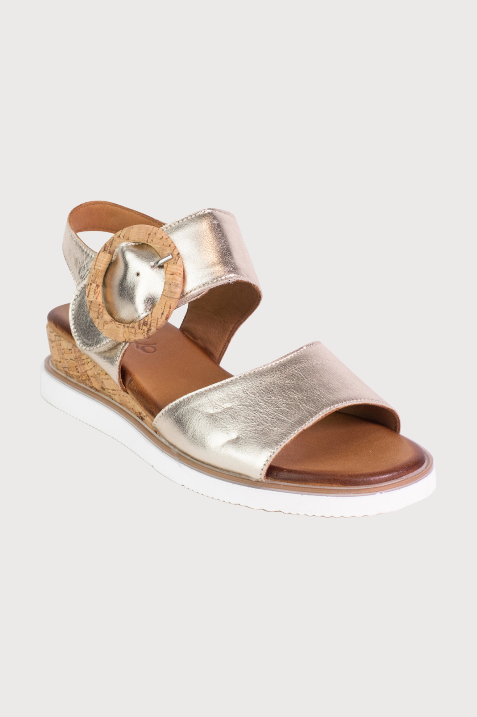 Hinako Bellevue Sandals in Metallic Gold