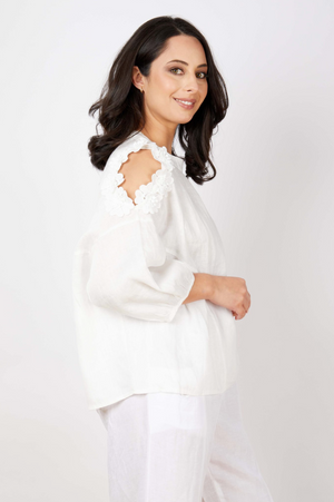 JJ Sisters Fleur Cut-Out Linen Top in White