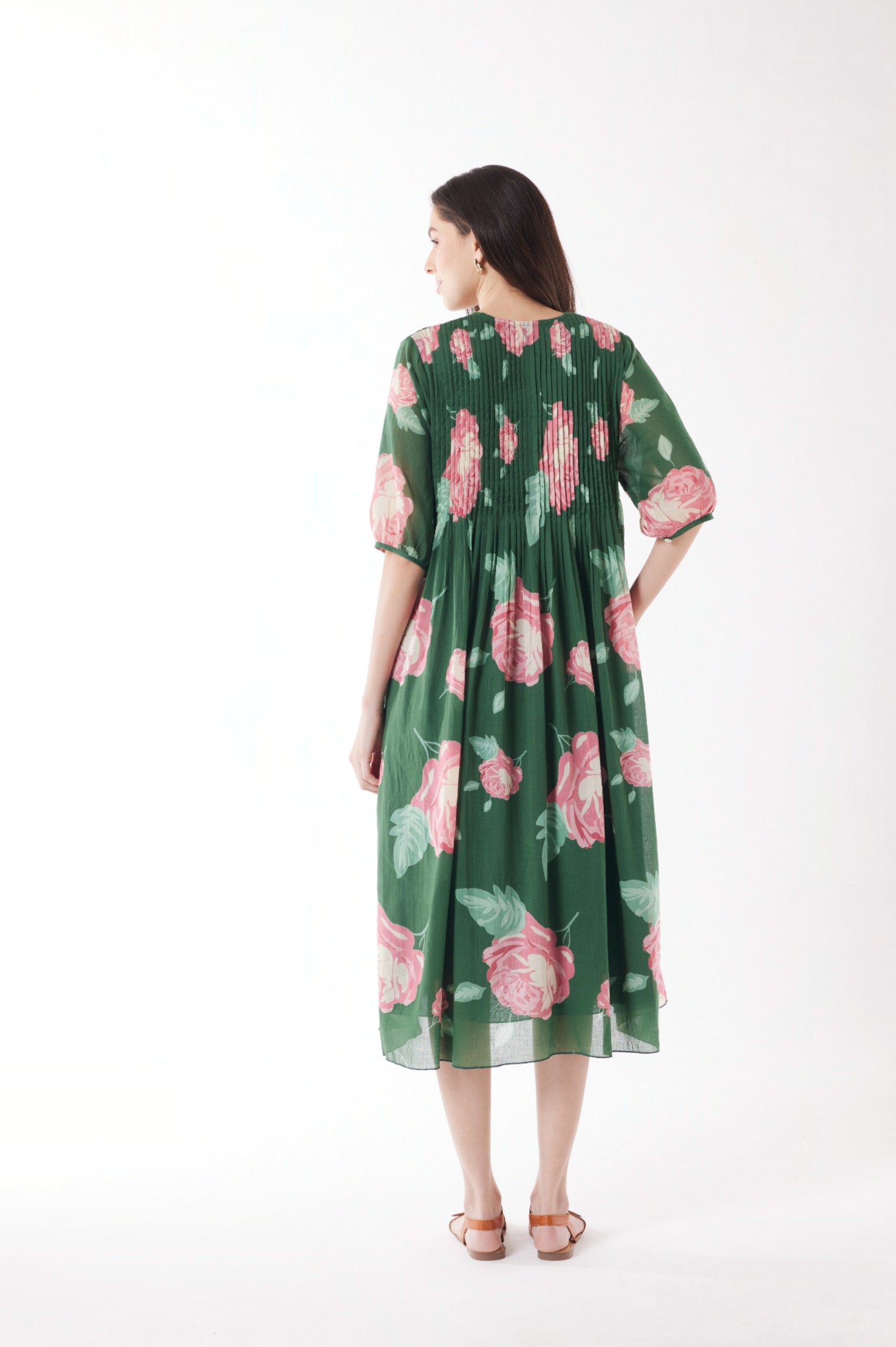 Au Hasard D'un Voyage Jardin Rose Pintuck in Forest Rose