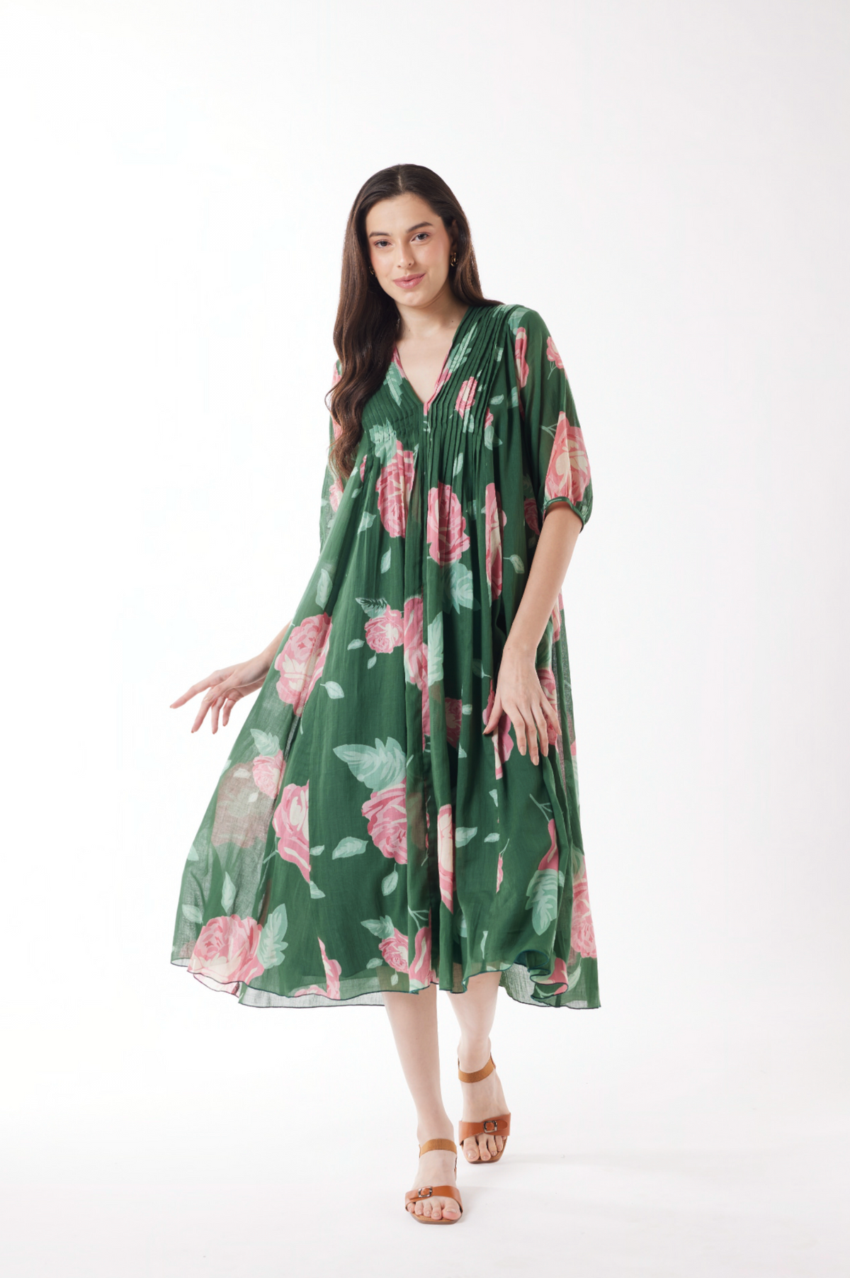 Au Hasard D'un Voyage Jardin Rose Pintuck in Forest Rose