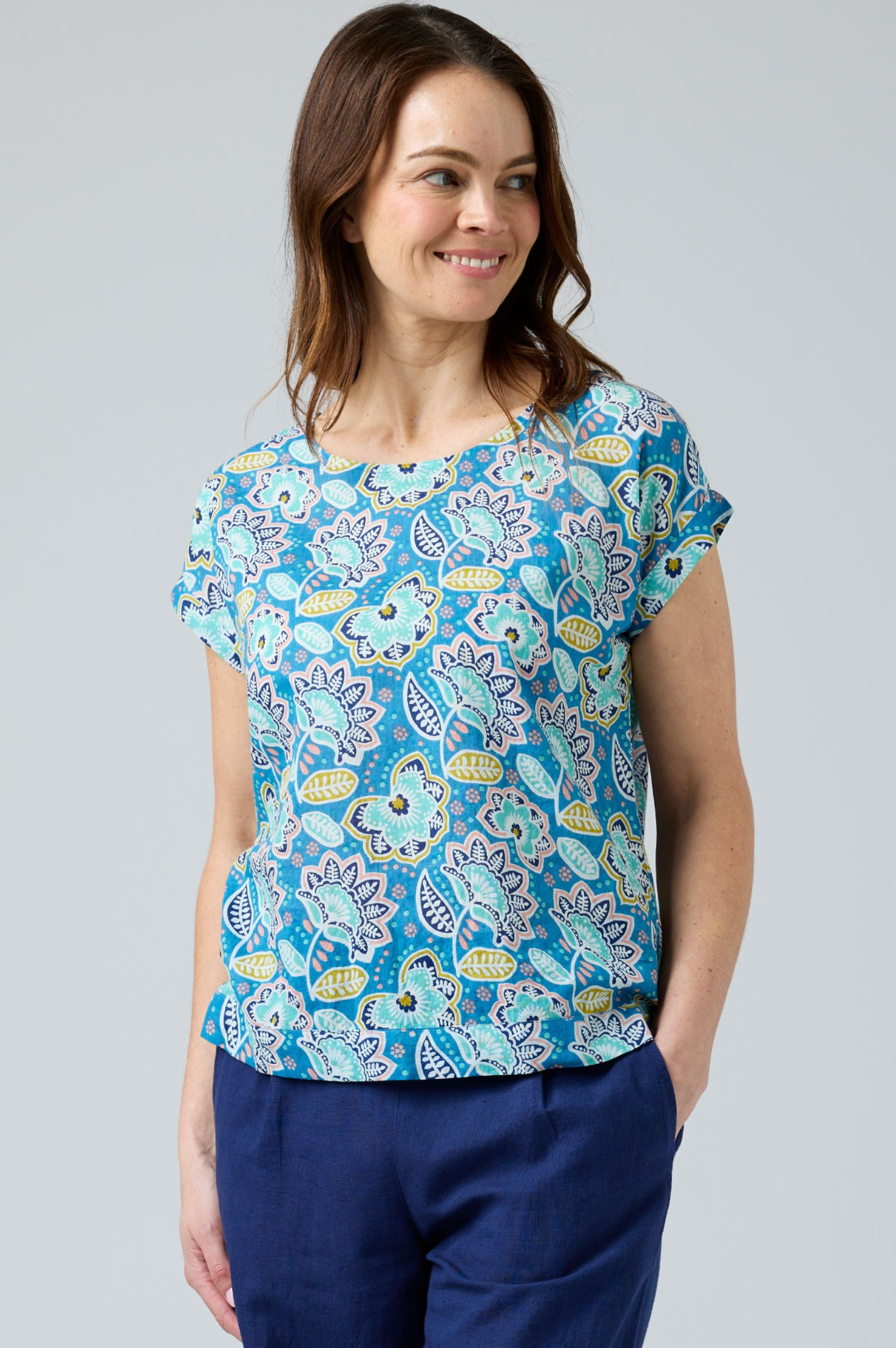 CAKE Vicky Round Neck Cotton Top in Folk Flower