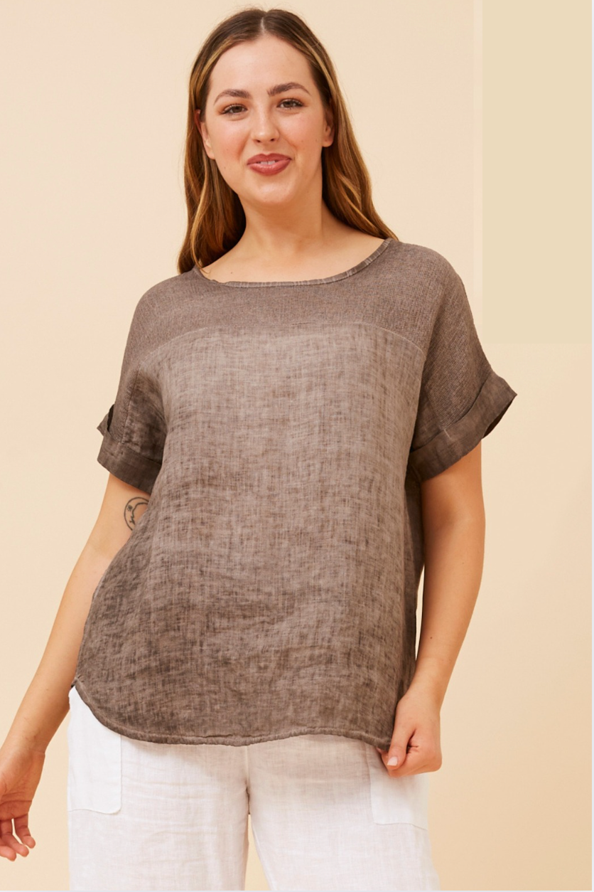 Bottega Moda Short Sleeve Solid Top in Chocolate