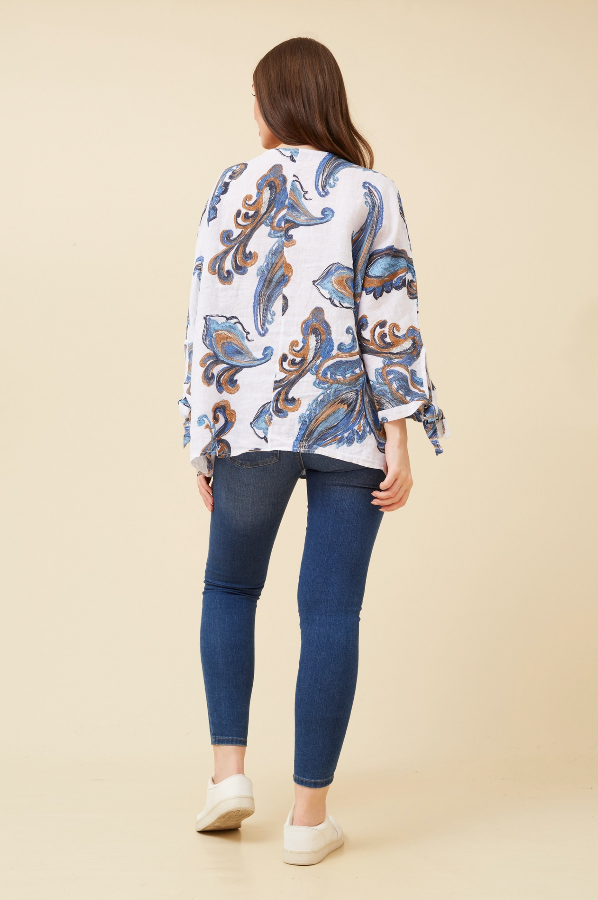 Bottega Moda 3/4 Sleeve Paisley Linen Top in White