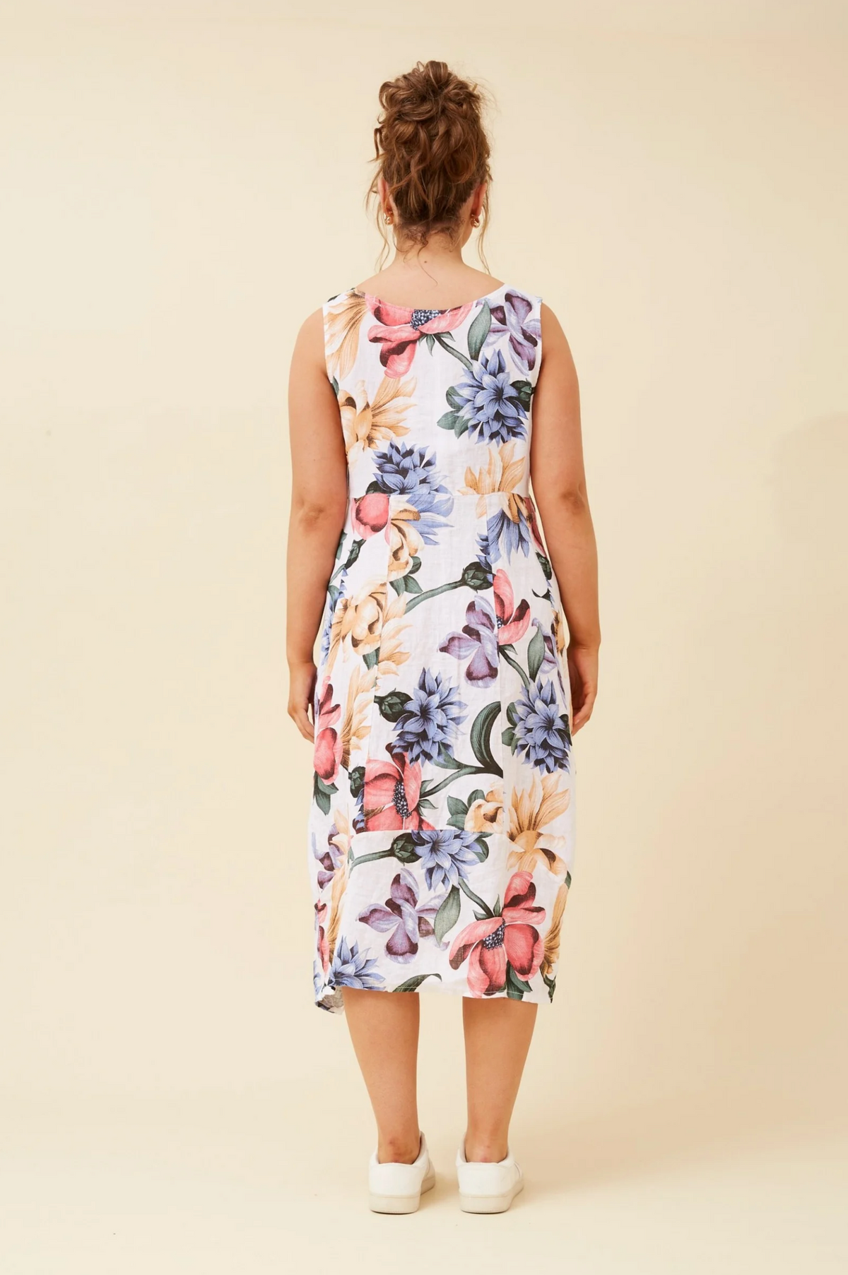 Bottega Moda Sleeveless Linen Printed Dress in Multi White