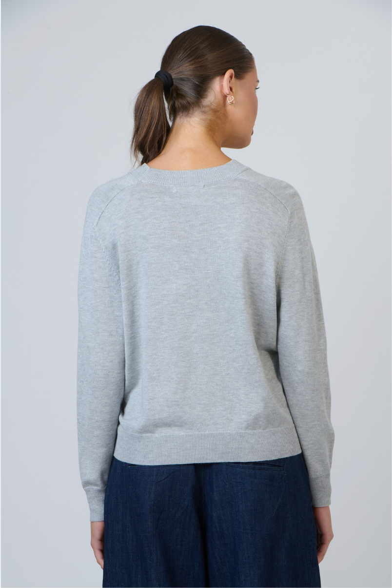 Olive et Julie Long Sleeve Round Neck Fine Knit Top in Sardine