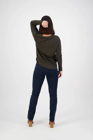 Vassalli Bay Pull on Slim Leg Full Length Denim Pant in Indigo Denim