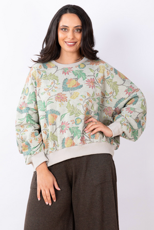 JJ Sisters Antique Floral Sweat in Sage