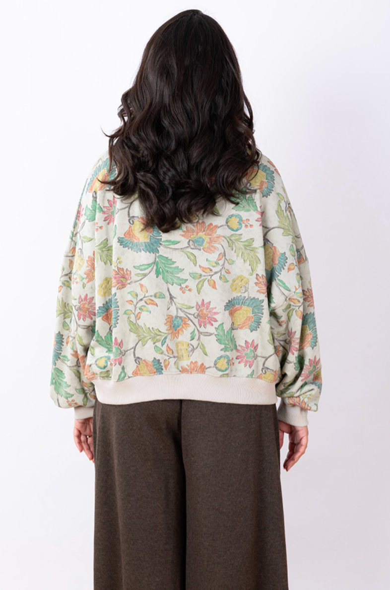 JJ Sisters Antique Floral Sweat in Sage