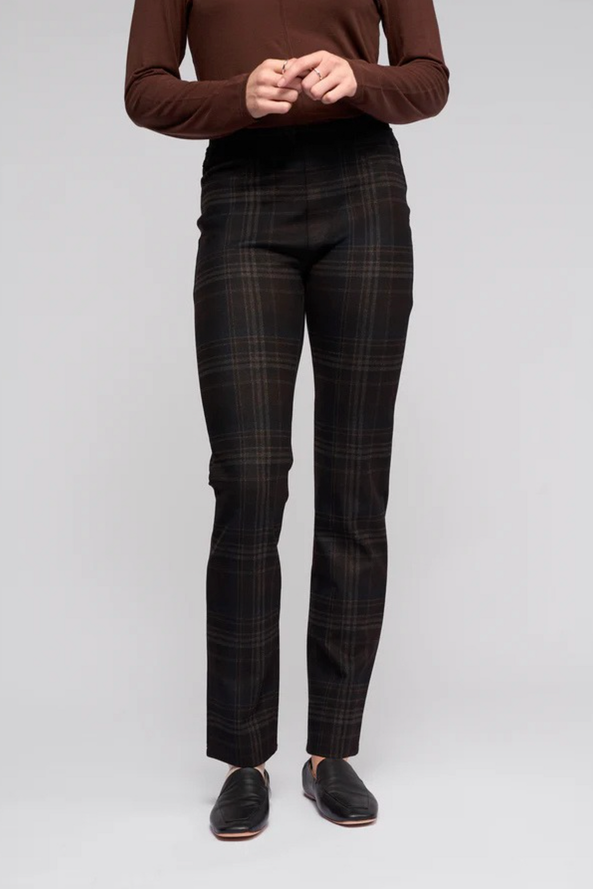 Vassalli Bay Pull on Slim Leg Full Length Ponti Pant in Hugo