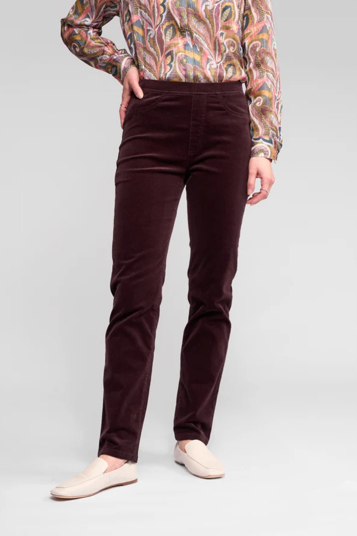 Vassalli Bay Cord Pull on Slim Leg Full Length Pant in Merlot BESTSELLERS