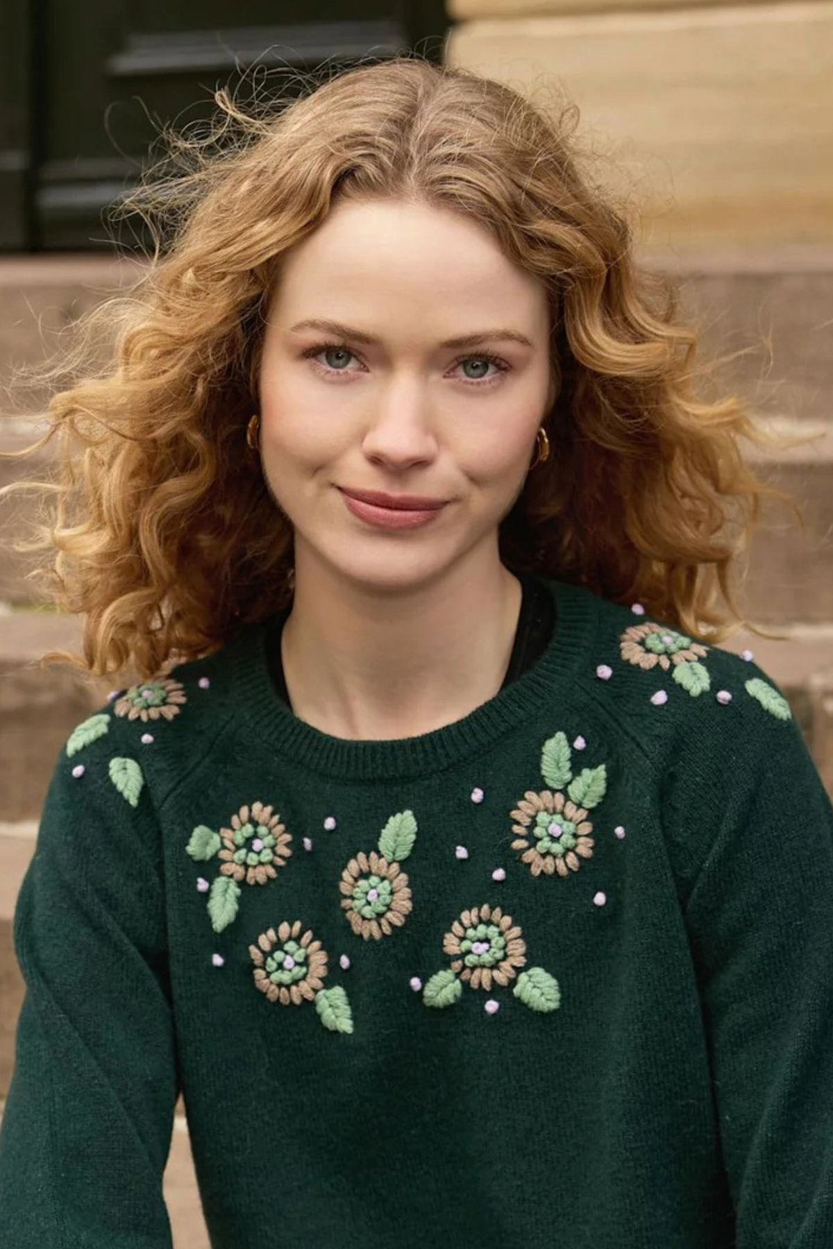 Mansted Denmark Flower Lambswool Posy Crew in Cold Green