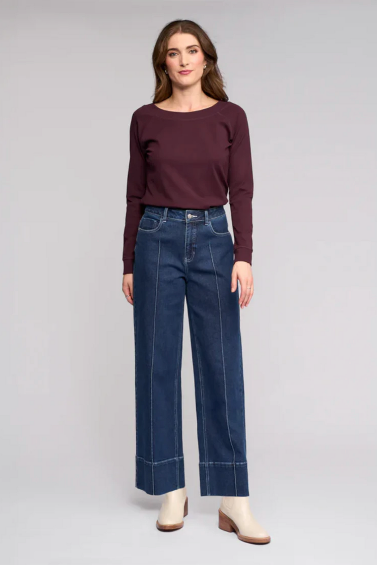 Vassalli Alley Wide Leg Ankle Grazer Jean in Dark Blue