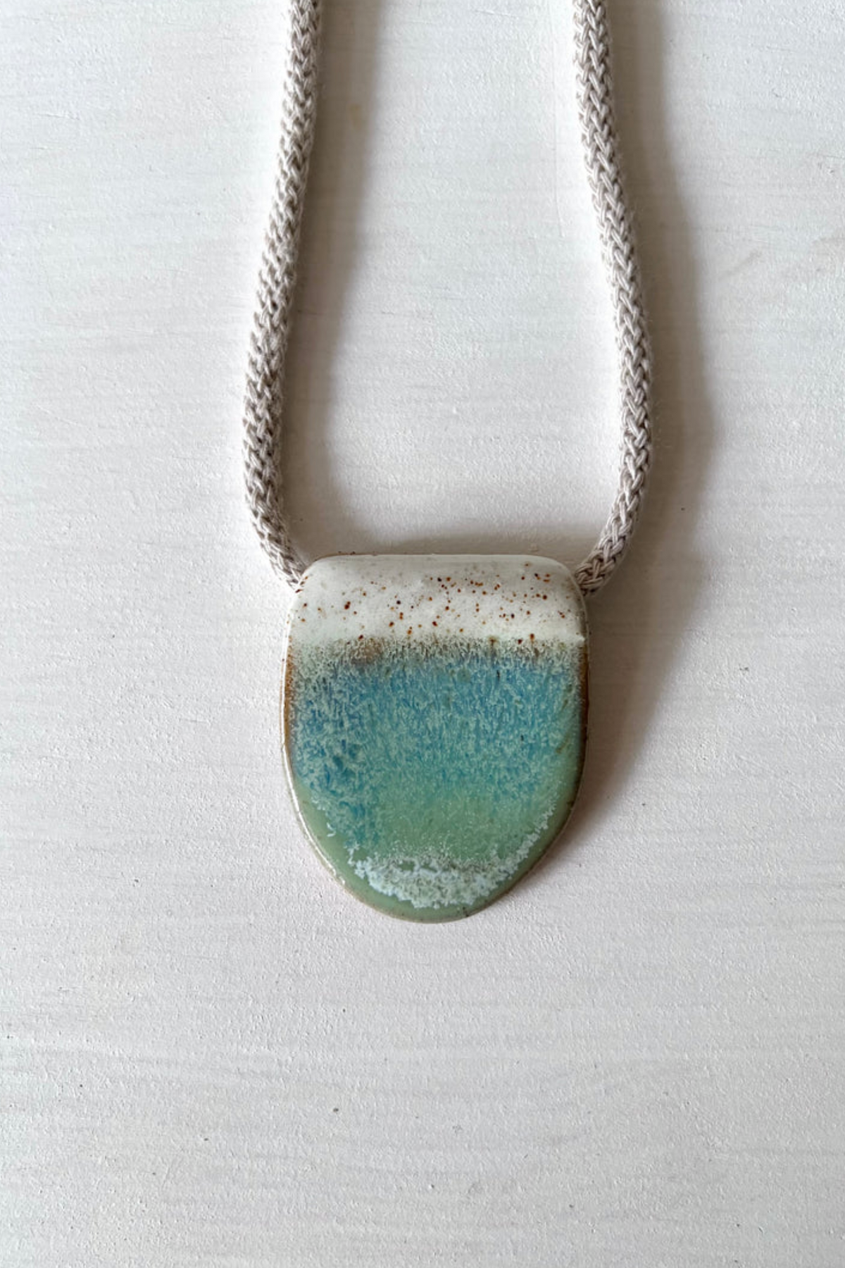 Woodfolk Natural Accessories Eucalyptus Half Oval Ceramic Necklace