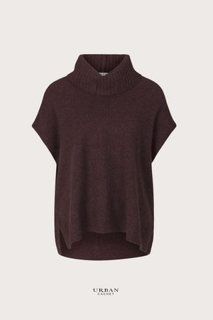 Mansted Denmark Zo Bee Yak Popover in Plum