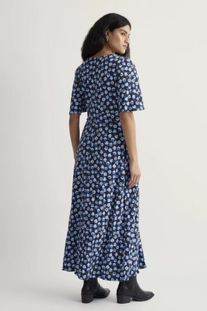 Seasalt Cornwall Chateaux Dress in Pressed Pansies Sail