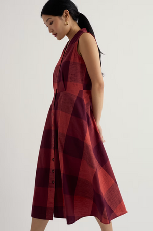 Seasalt Cornwall Sleeveless Carved Wood Dress in Lavandin Umber check