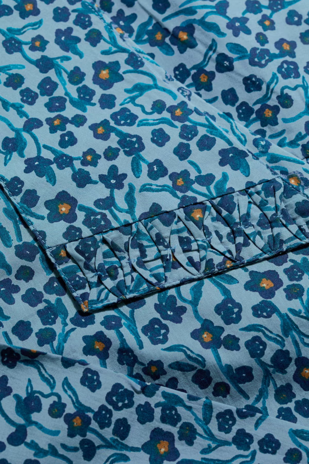 Seasalt Cornwall Ysella Top in Flax Flower Horizon