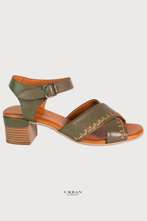 Hinako Danika Sandal in Nail