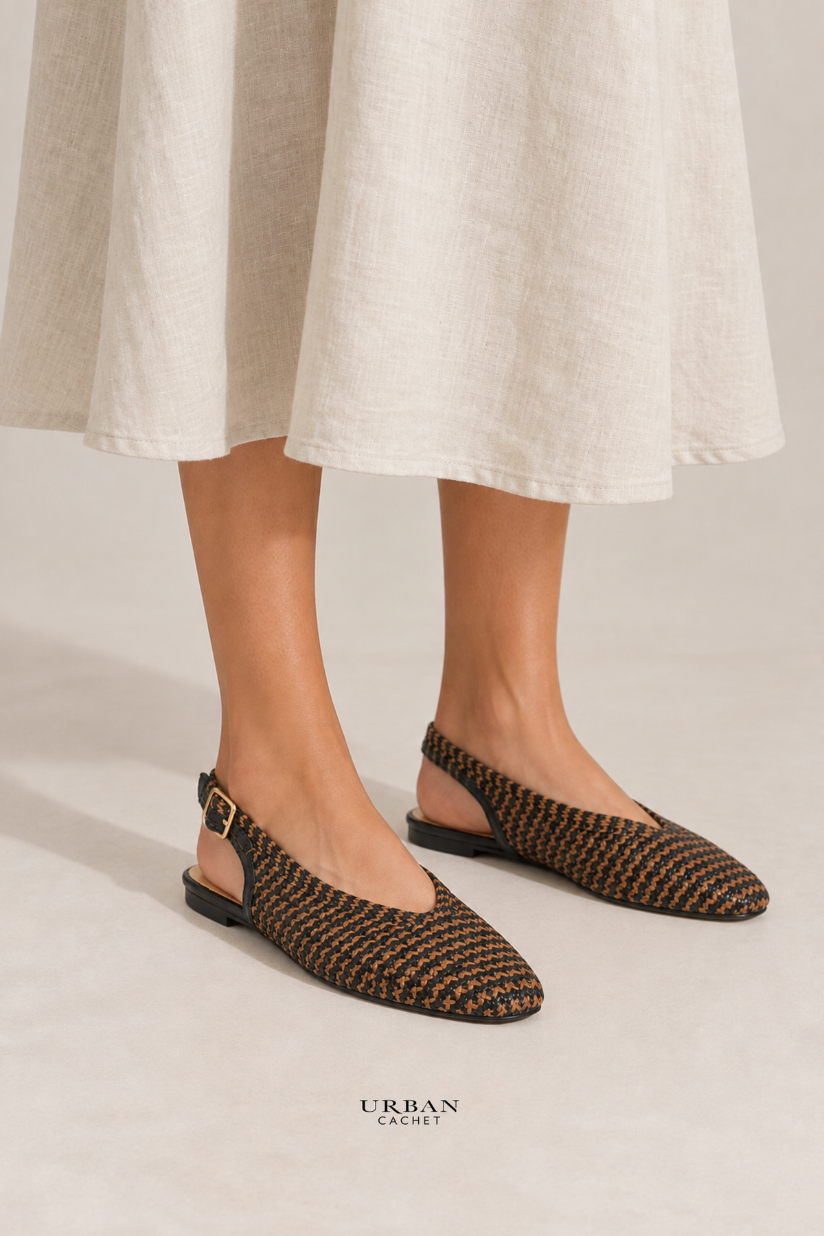 EOS Footwear Sansa Sandal in Chocolate Raffia