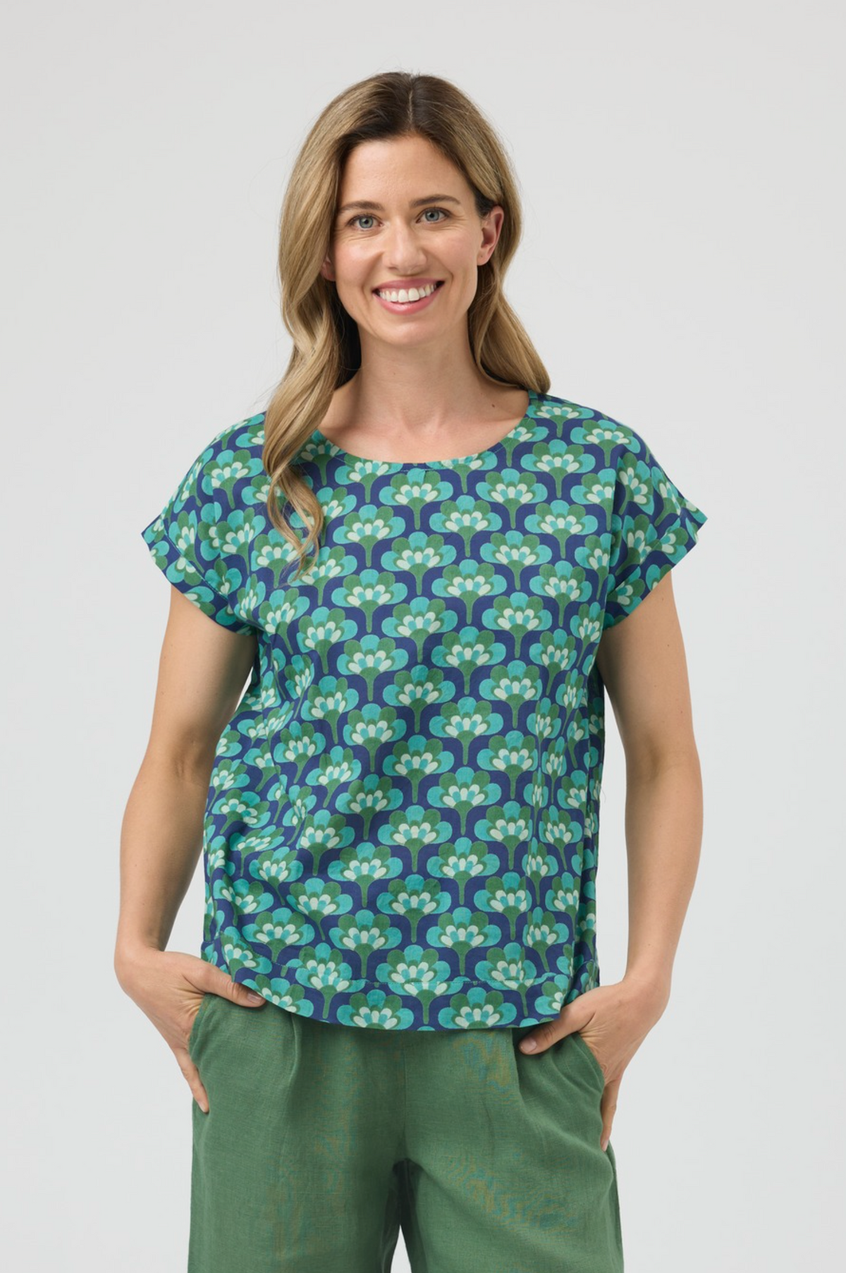 CAKE Vicky Round Neck Cotton Top in Broccoli