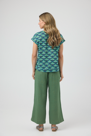 CAKE Vicky Round Neck Cotton Top in Broccoli