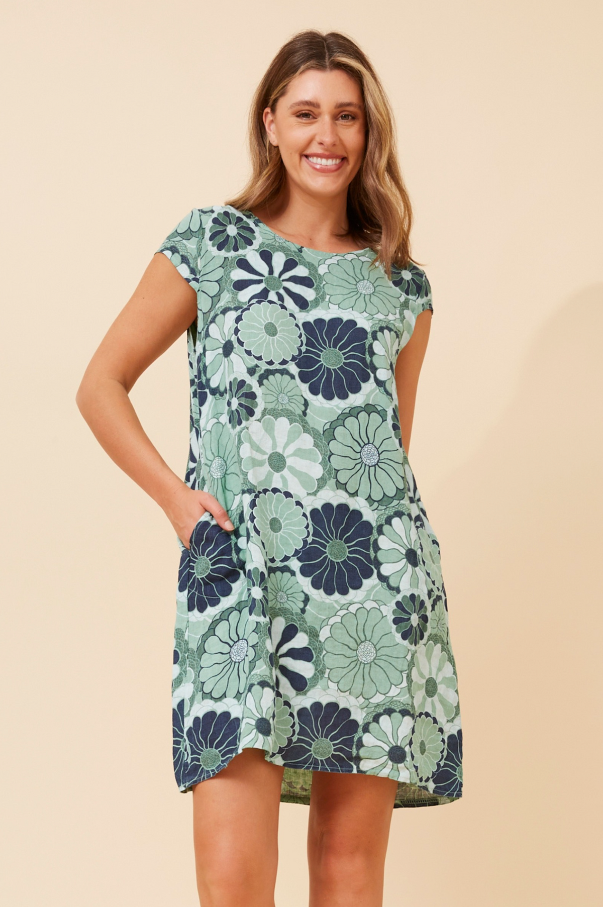 Bottega Moda Short Sleeve Dress in Floral Print