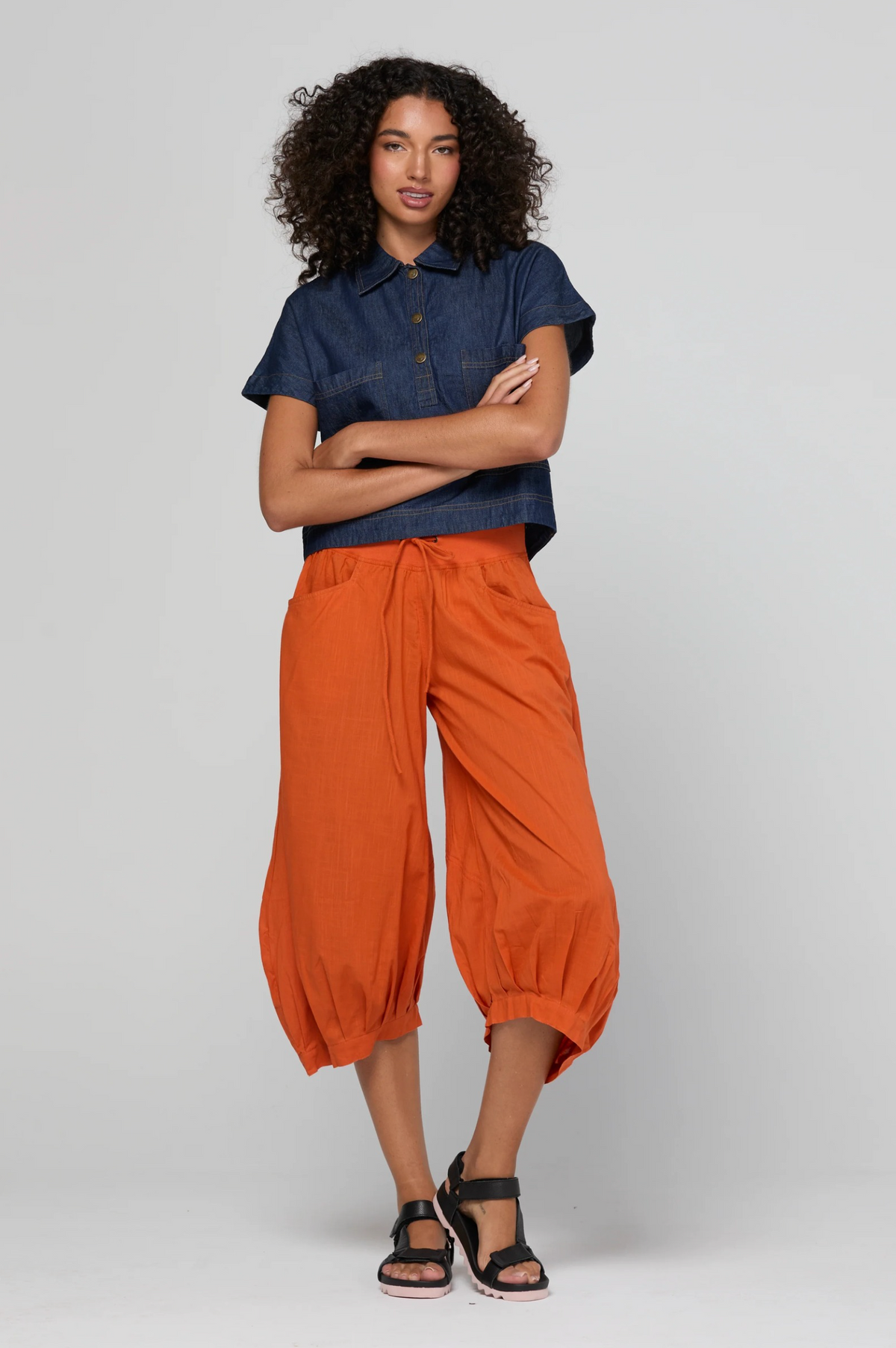 Boom Shankar Guru pants in Rust