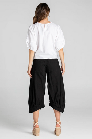 Boom Shankar Guru pants in Black