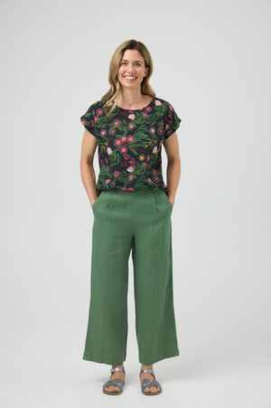 CAKE Vicky Round Neck Top in Native
