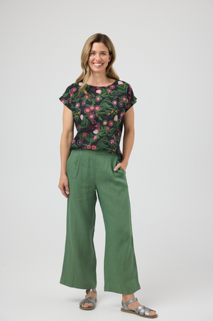 CAKE Vicky Round Neck Top in Native