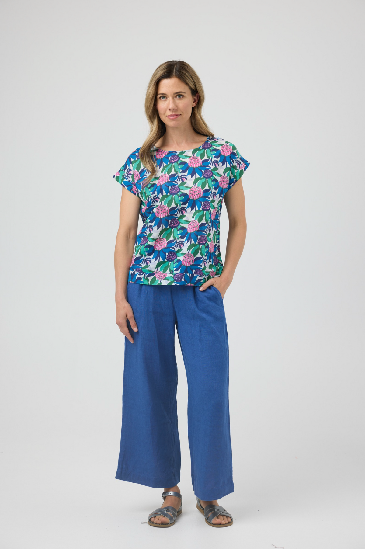 CAKE Vicky Round Neck Top in Portea