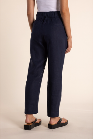 Two-T's Linen 7/8 Taper Trouser in Navy