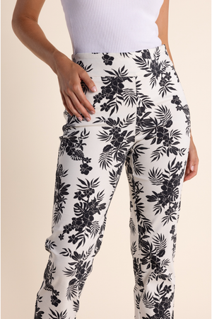 Two-T's Leaf Print Pant in Black White