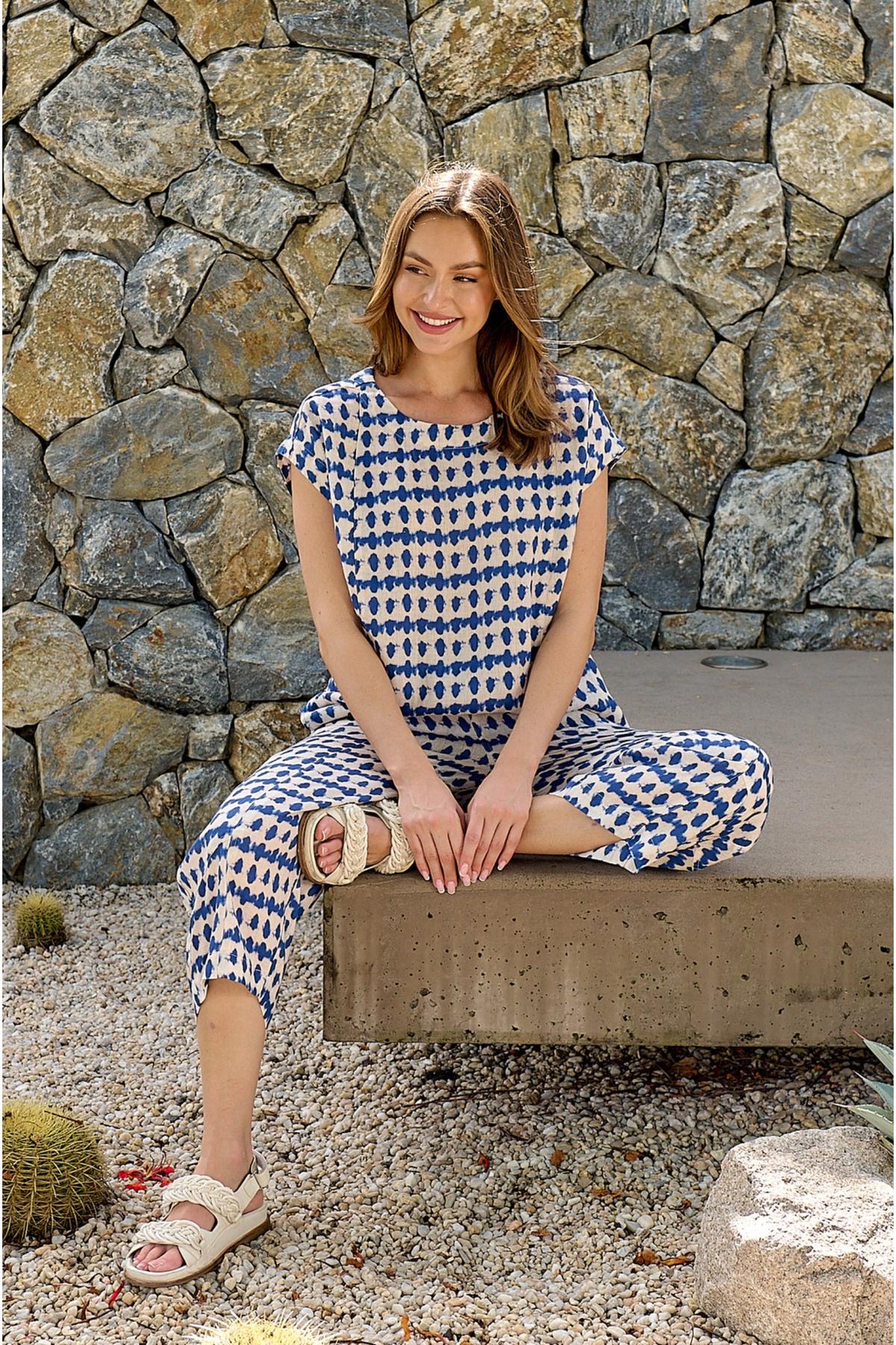 Naturals by O & J Linen Contrast Pant in Delta Bolt