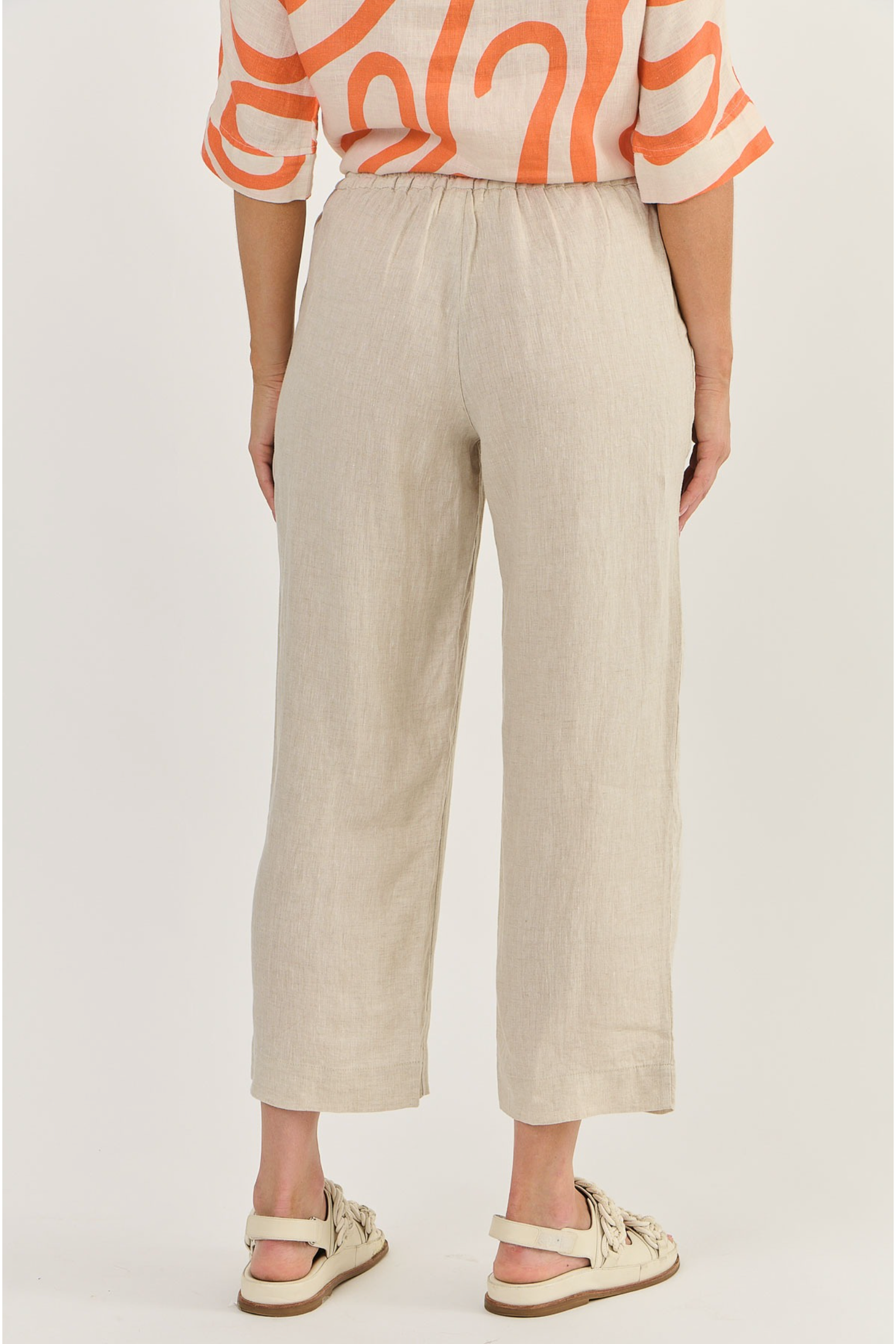 Naturals by O & J Linen Pant in Sand