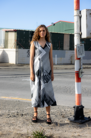 Neris Sphere Dress in Sphere Print LInen