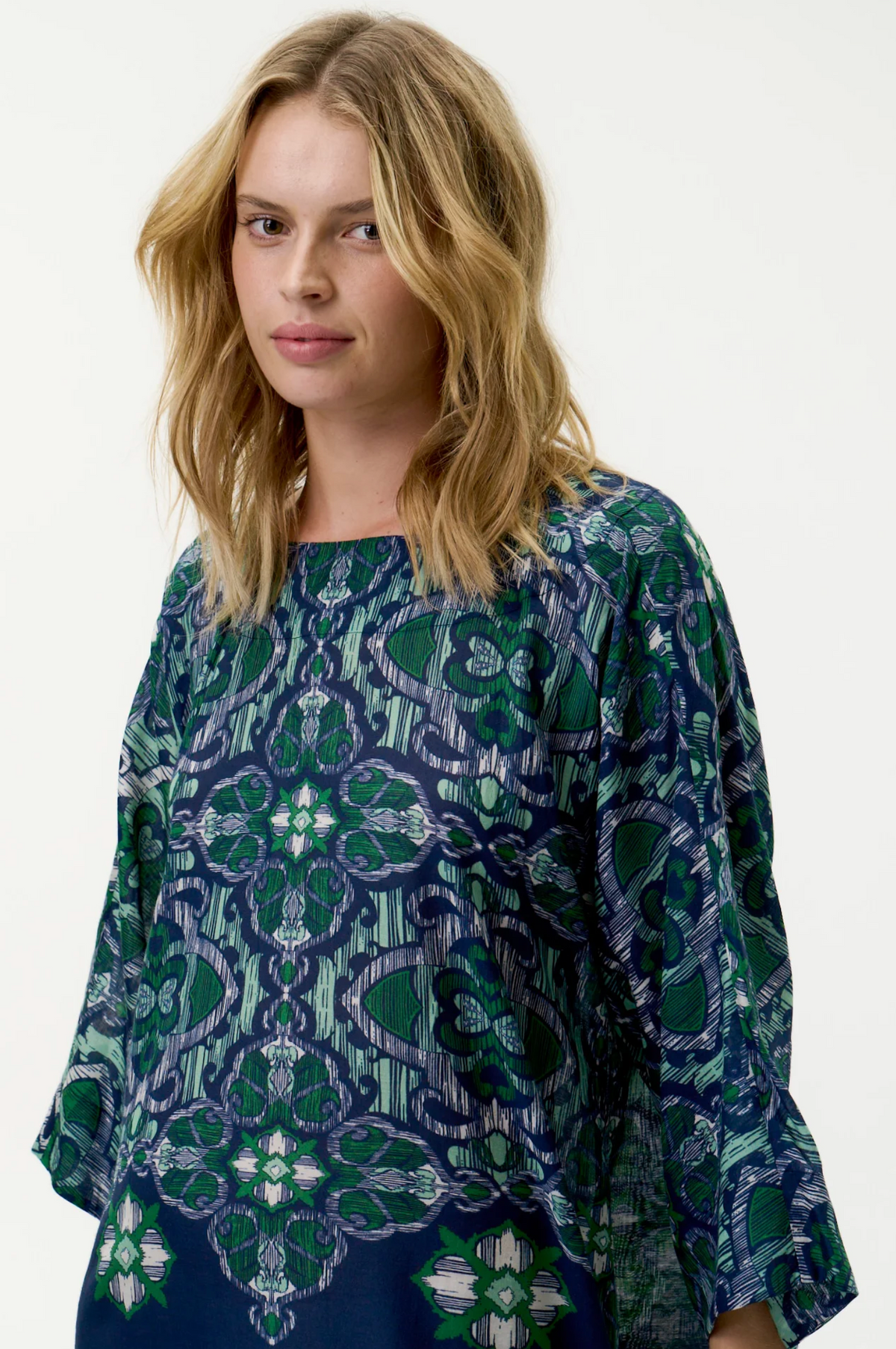 oneseason Jackie Print Isola Sushi Voile in Navy Green