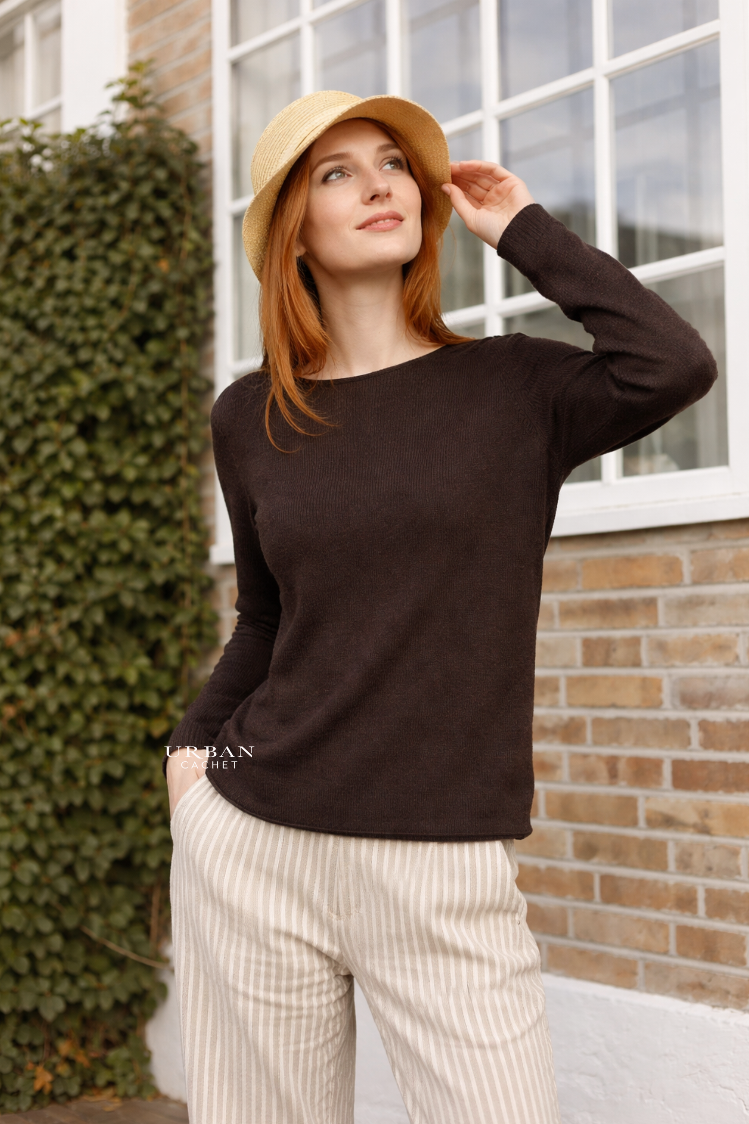 Mansted Denmark Nectarine Eco Crew in Dark Brown