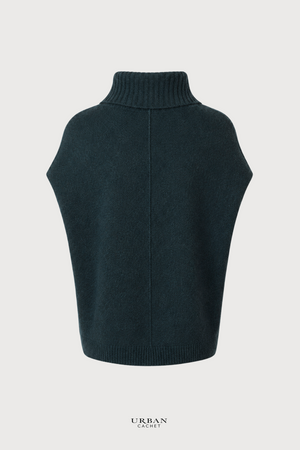 Mansted Denmark Zo Bee Yak Popover in Cold Green