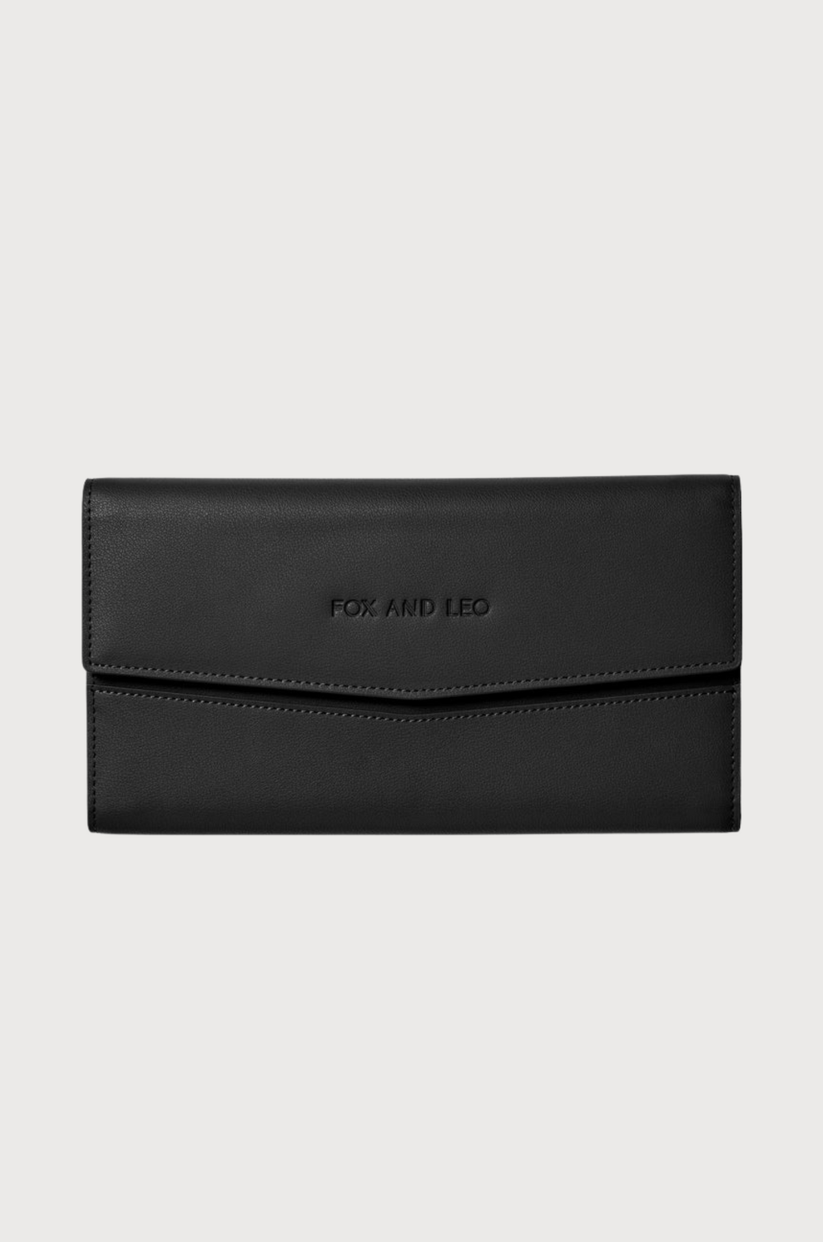 FOX and LEO The Traveller in Black