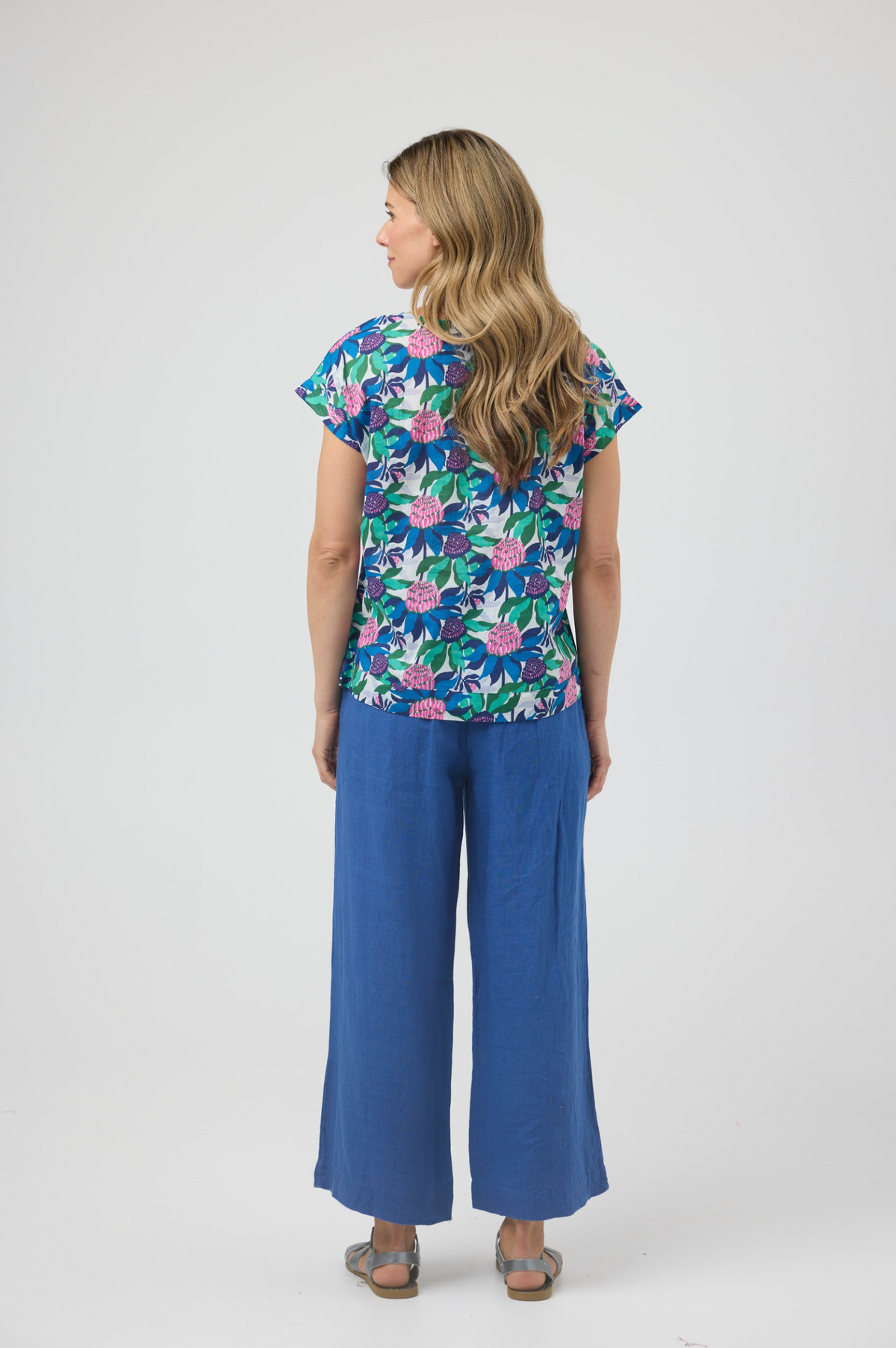 CAKE Vicky Round Neck Top in Portea