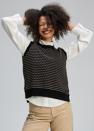 Zaket and Plover Textured Tank in Black