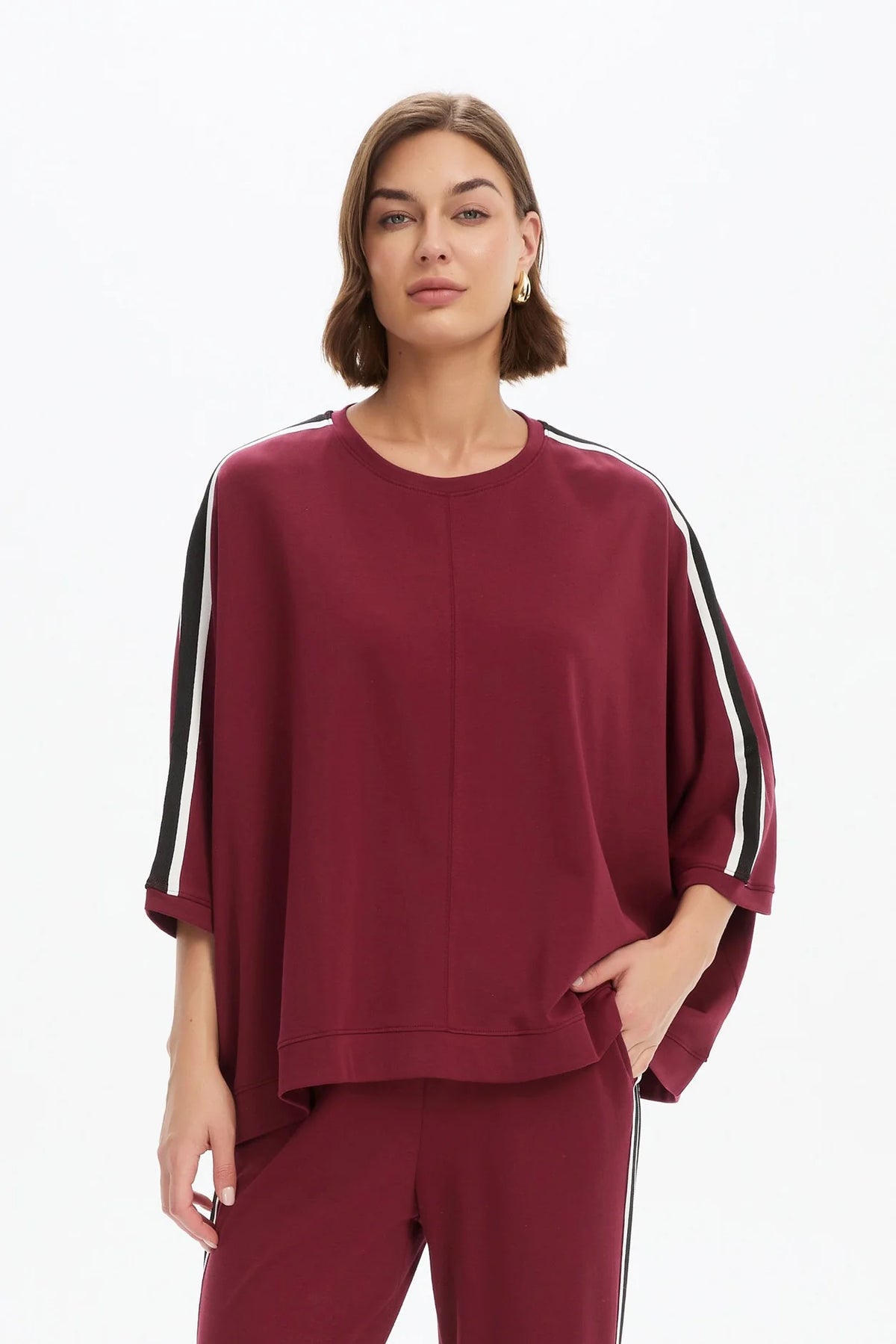 Tirelli Oversized 3/4 Stripe Sleeve Tee in Raspberry