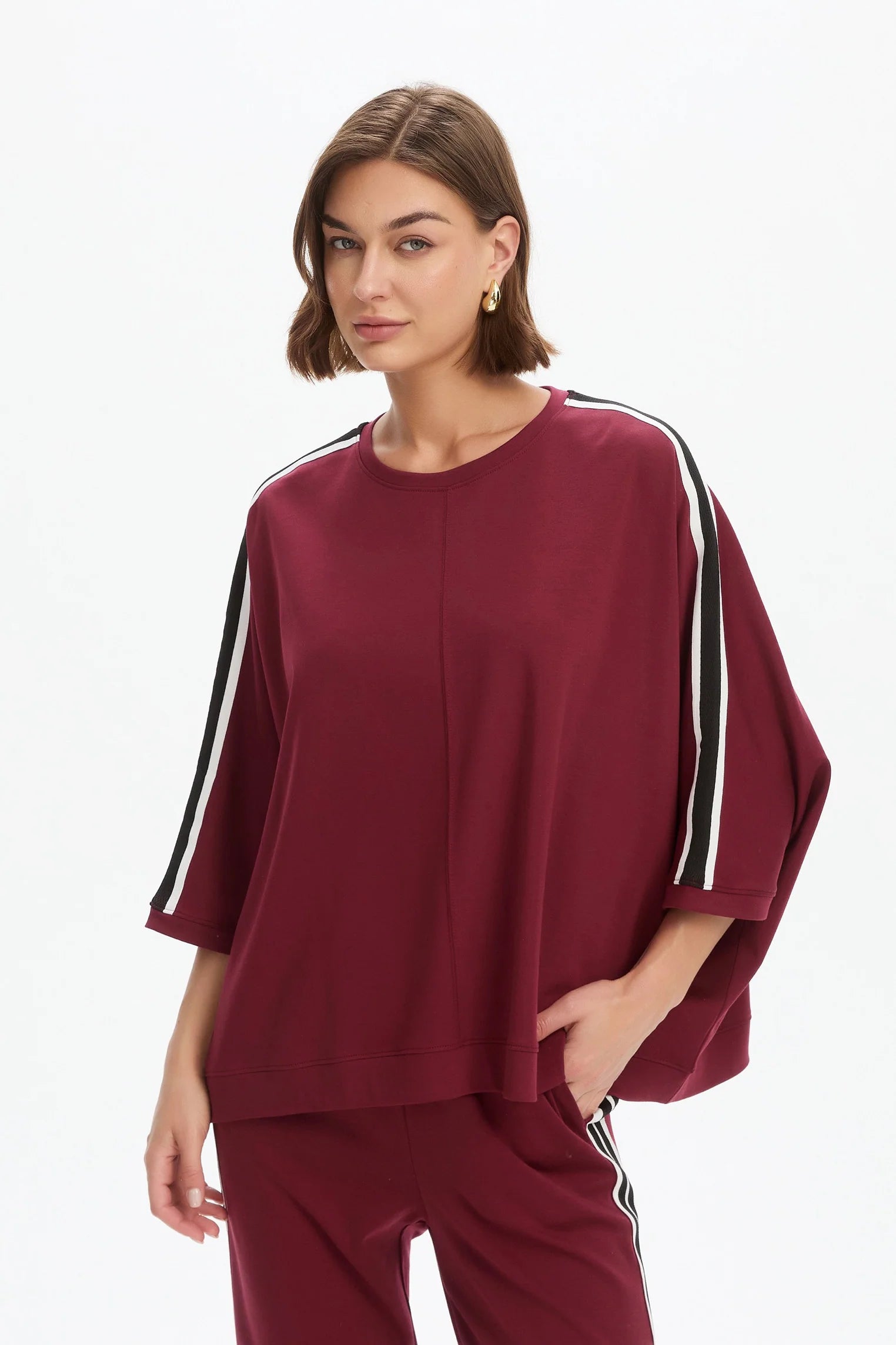 Tirelli Oversized 3/4 Stripe Sleeve Tee in Raspberry