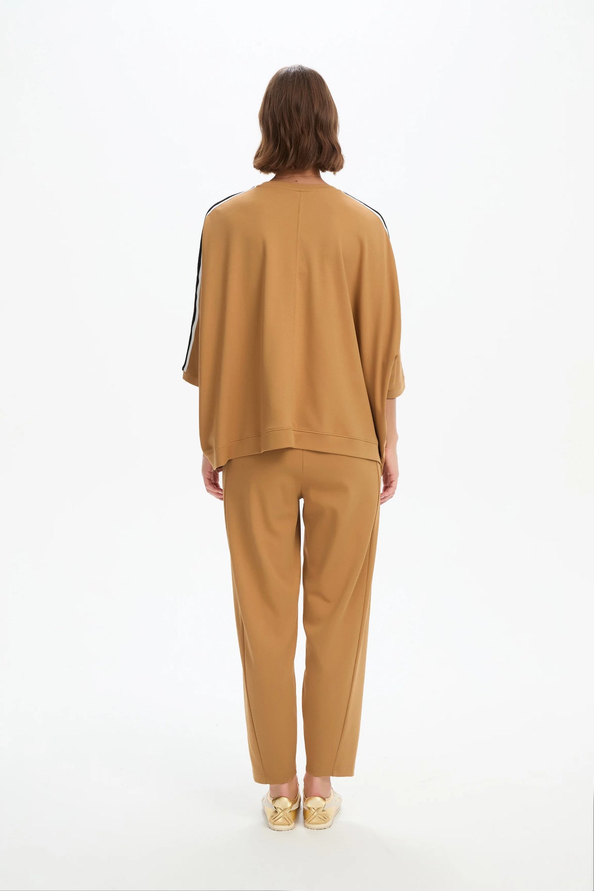 Tirelli Oversized 3/4 Stripe Sleeve Tee in Cinnamon